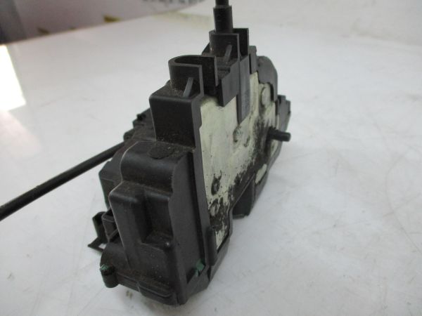 Fechadura / fecho porta trás esquerdo RENAULT Clio III (BR0/1, CR0/1)