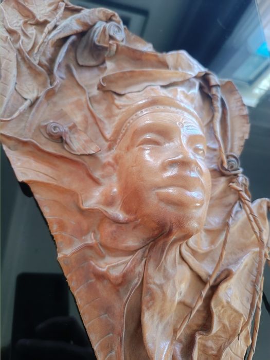 Mascara em pele de Moçambique