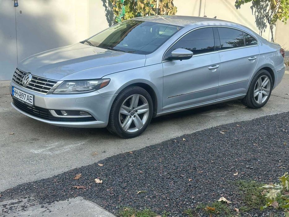 Продам свій Passat CC
