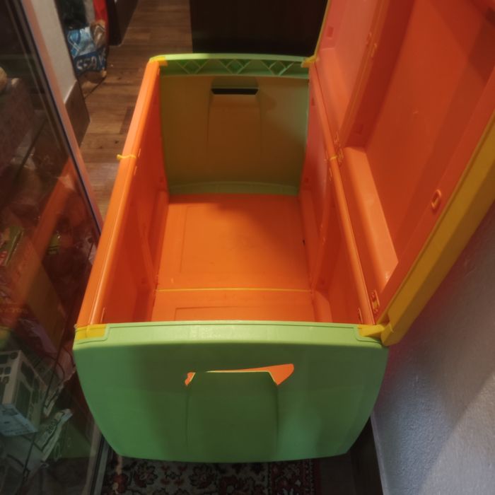 Baú para quarto de criança