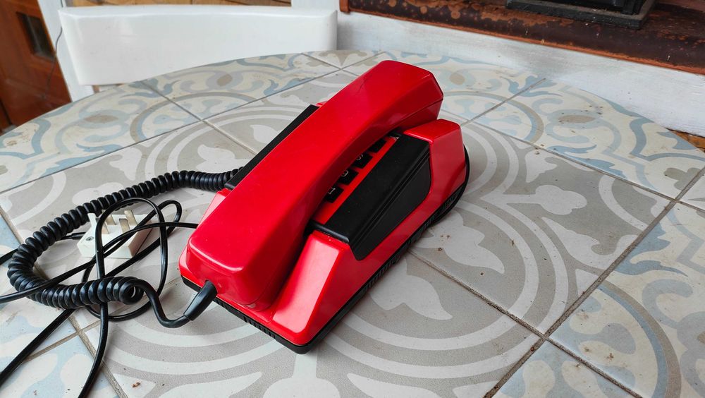 Telefon analogowy stacjonarny PRL Tanio