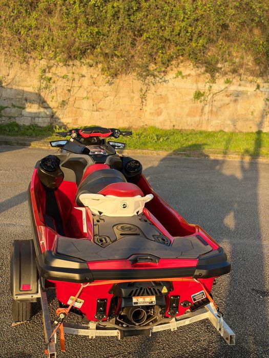 Seadoo Rxt 325 - 2024 (70H)