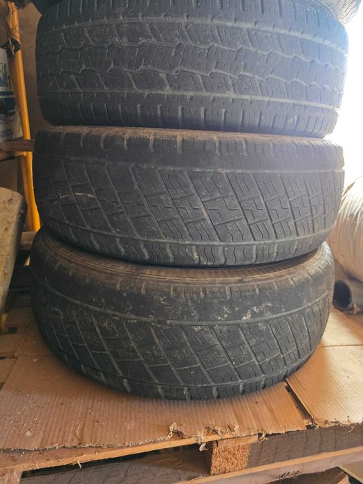 Pneus 4x4 265/75 R15