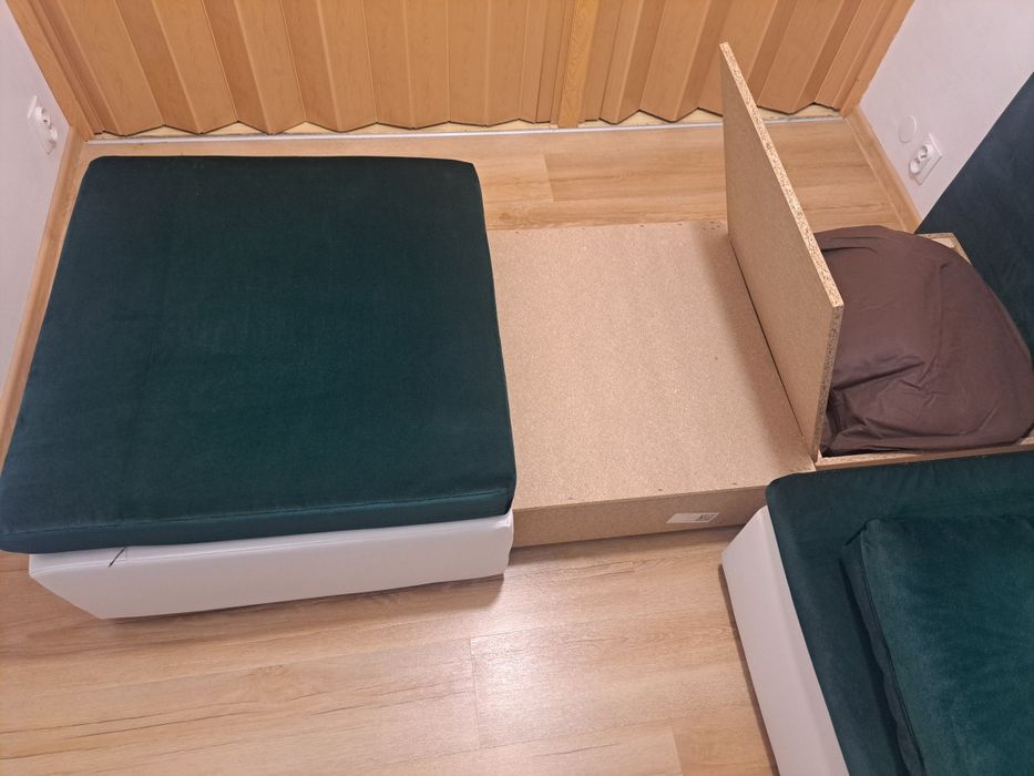 Fotel pojedyncze rozkładane welur.