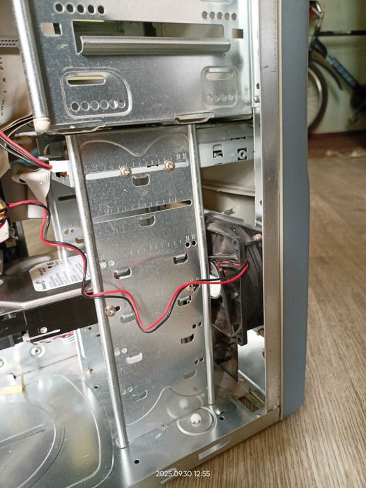 Системник до персонального компютера