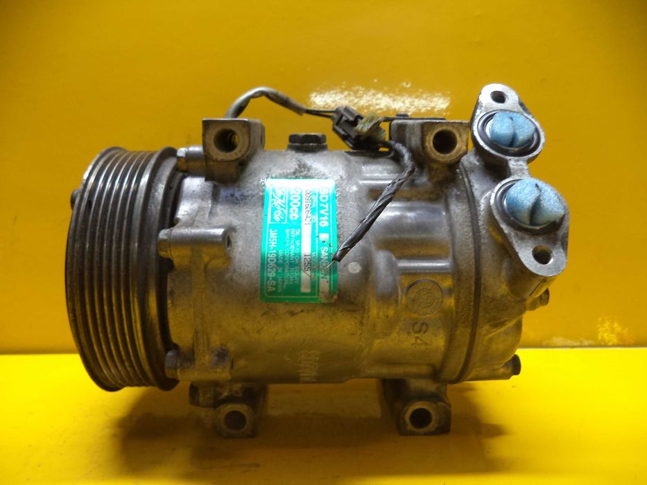 Компрессор кондиционера Ford Focus C-Max Mazda 3 Volvo S40 V50 (1,6 D)