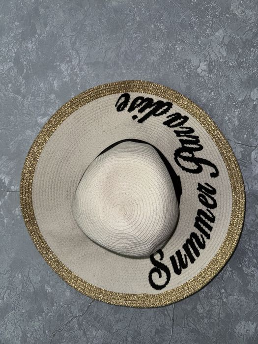 Шляпа новая