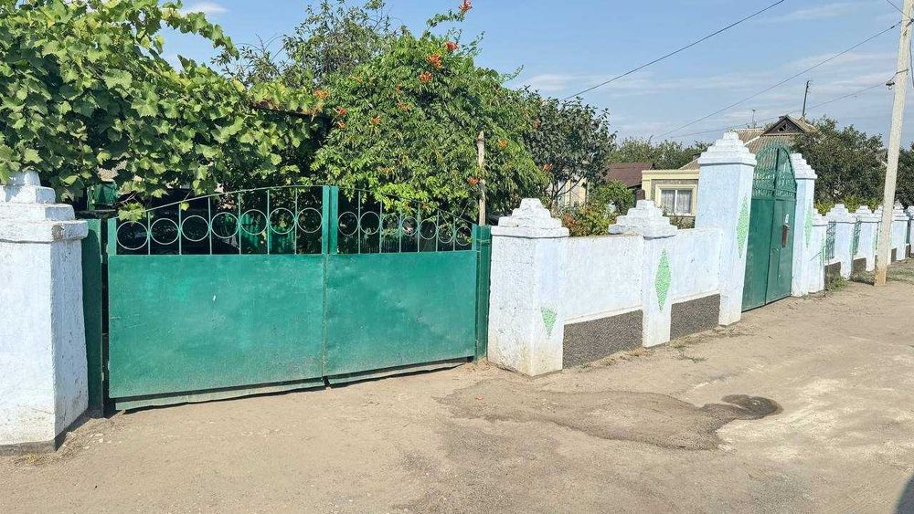 Доглянутий будинок 80 м2 в м. Снігурівка; сертифікат - ок