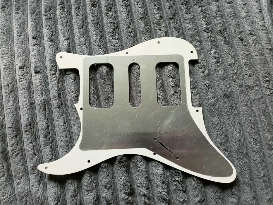 Pickguard HSH stratocaster