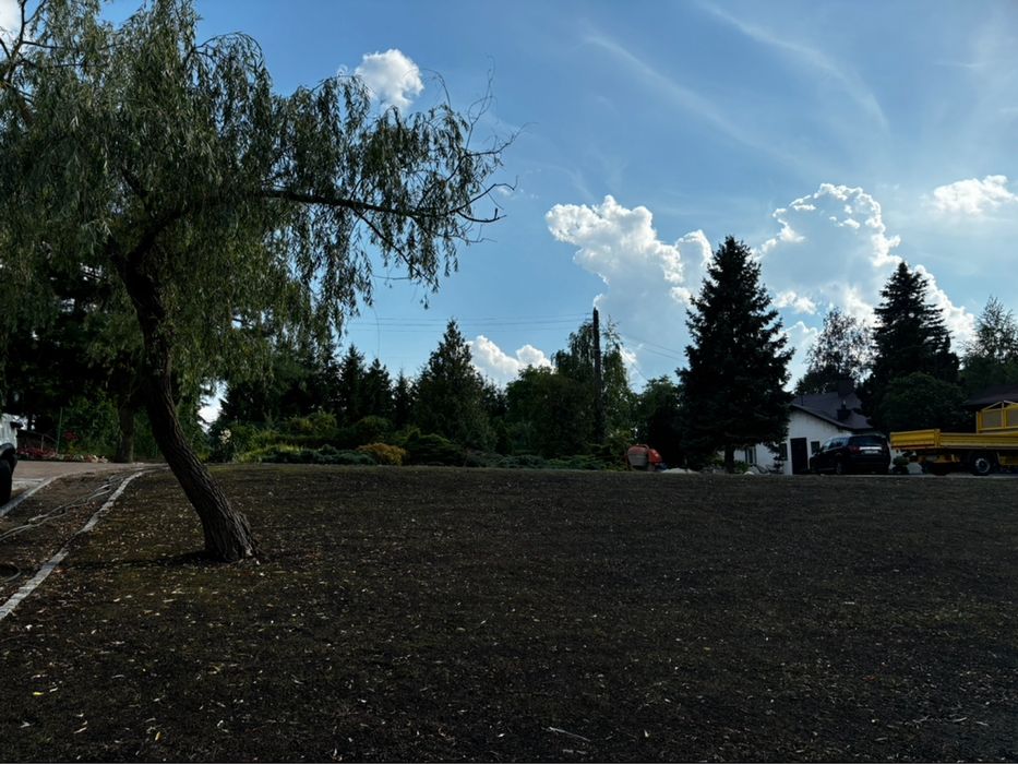 Ziemia ogrodowa pod trawnik