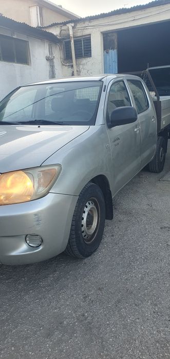 oyota Hilux 2.4 D-4D Cabine Dupla (5 Lugares) – 2008 – Nacional