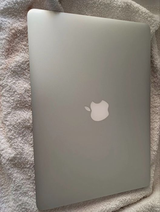 MacBook Air 2015 Apple
