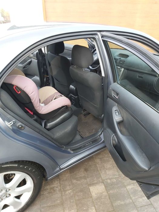Toyota Avensis T25