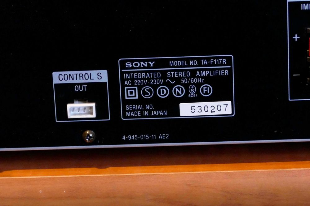 Wzmacniacz Sony TA - F117R