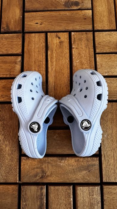 Crocs Classic Clog Criança Azul Claro/Turquesa – Tam. 22/23 (C6) – Novos