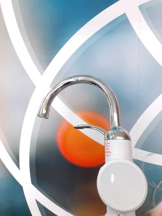 Torneira Elétrica de Aquecimento de Água