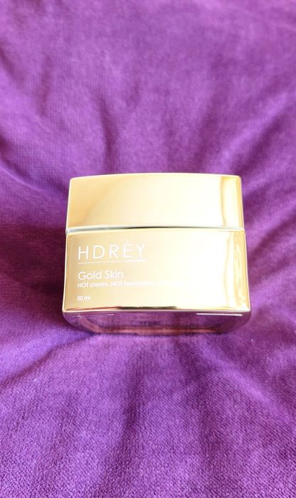 Hdrèy tonujący krem do twarzy z efektem Gold Skin