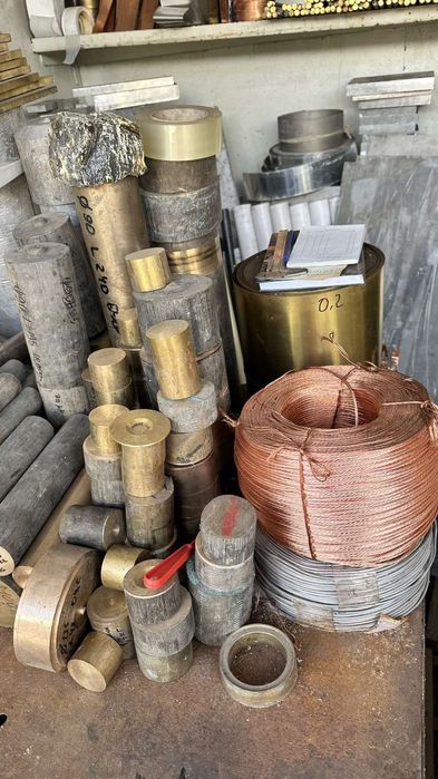 Бронза, латунь, дюраль Д16, АМГ5-6 плиты, медь, фторопласт и тд.