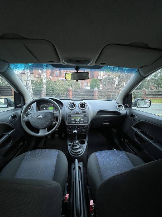 Ford Fiesta 5 drzwi 2007r.