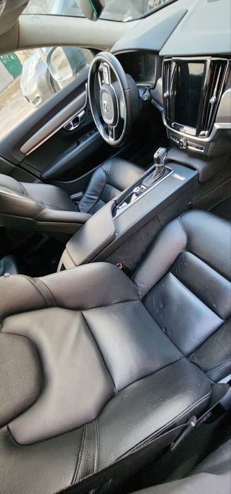 Volvo v90 2017 2.0b СРОЧНО !!!