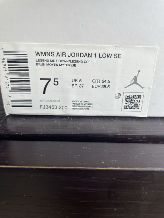 Wmns air jordan 1 low SE