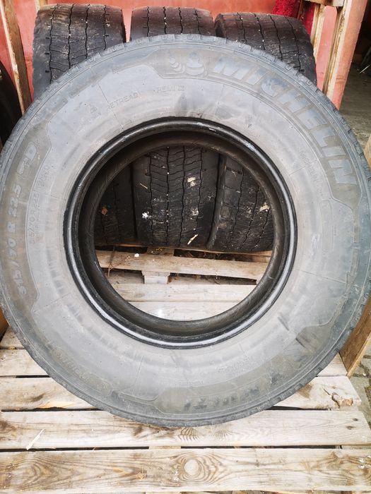 Michelin XMulti 315. 70. 22.5 remix