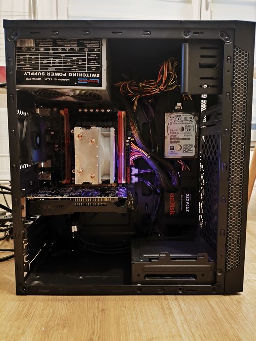 Komputer | Xeon 8R16W/32Gb ram/GTX 1050ti