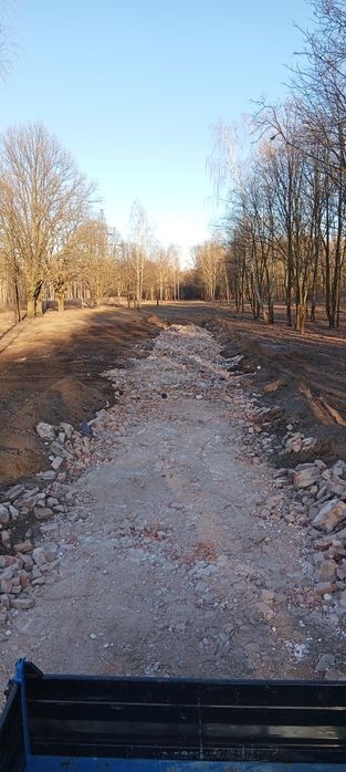 Usługi mini koparką, transport wywrotką.