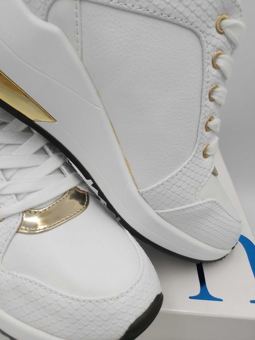 NOWE sneakersy GUESS białe złote trampki  sportowe 38