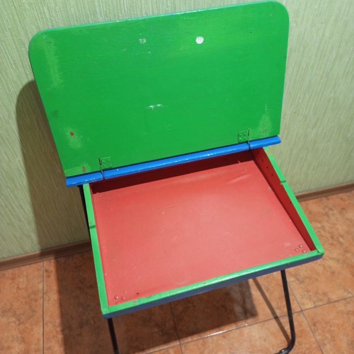 Парта дитяча  б/у
