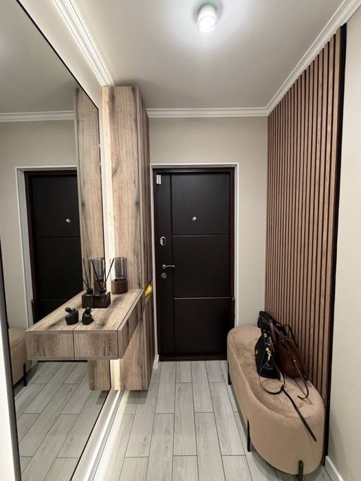 Продаж 3-кімнатної квартири, ж/м Покровський (Парус), Моніторна 2