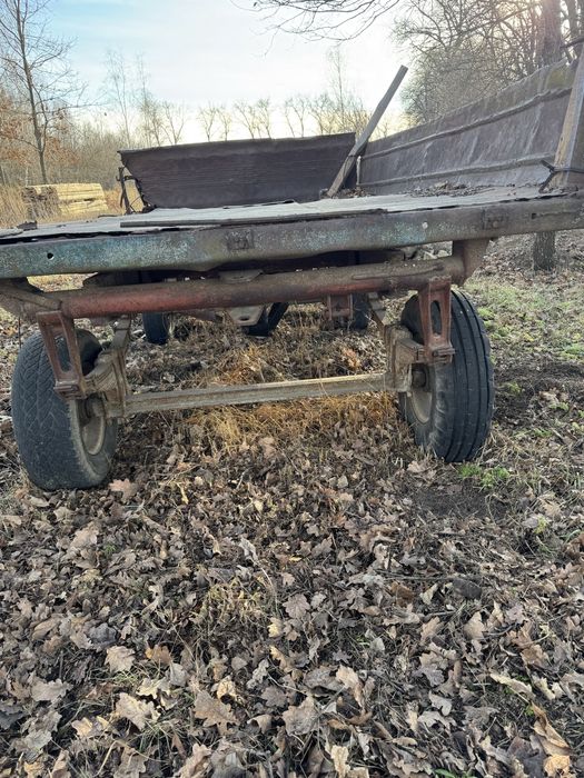 Продаємо причіп 2птс4