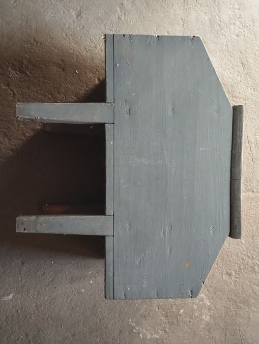 Стул-коробка для инструмента