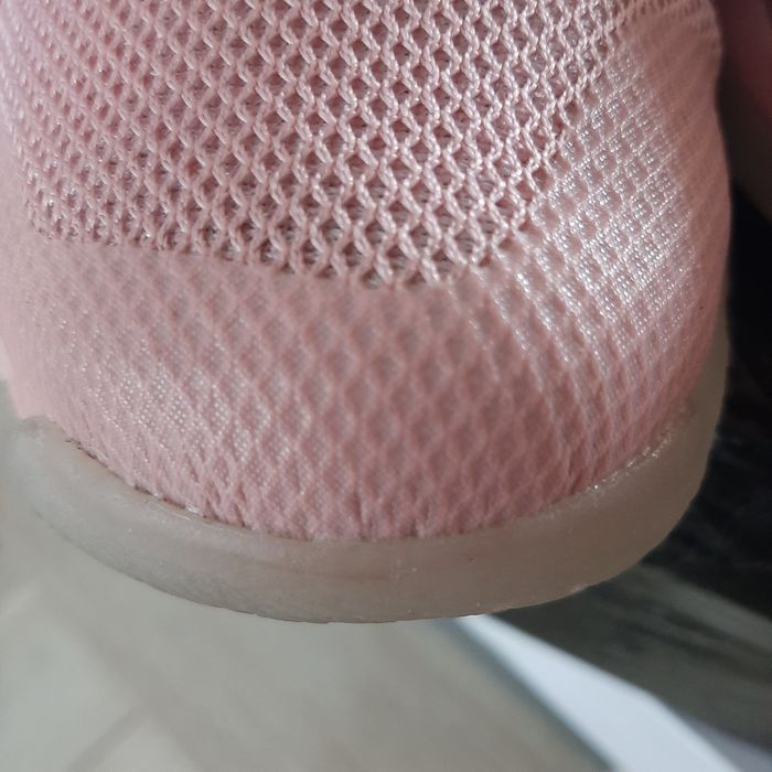 Buty oryginalne sportowe adidas HWI 28Y001  37.5