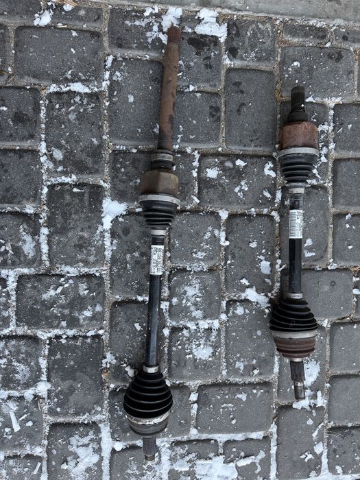 Półós prawa / lewa Berlingo Automat 98.156.36280