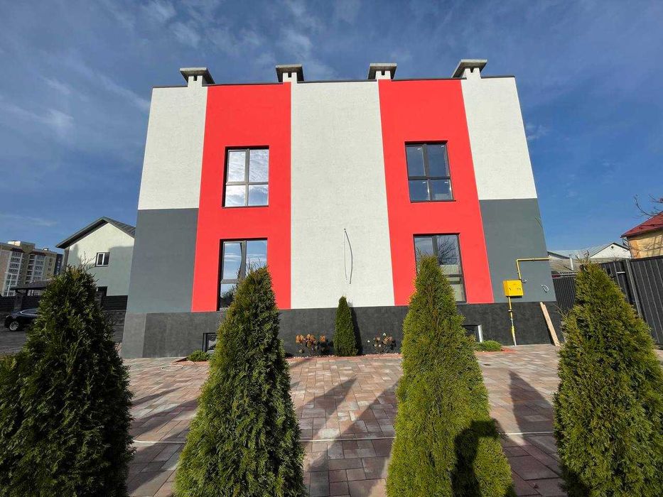 Дуплекс 74 м2. + 35 кв підвал. Тепла підлога! Газ, центр Гостомеля