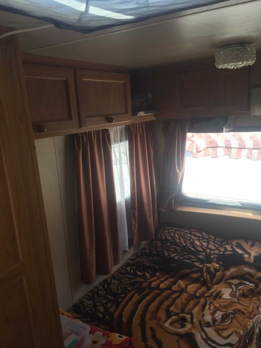 Причіп дача ADRIA 380 QSL