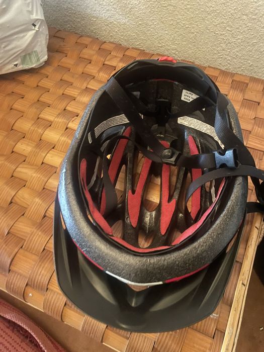 Vendo capacetes ciclismo