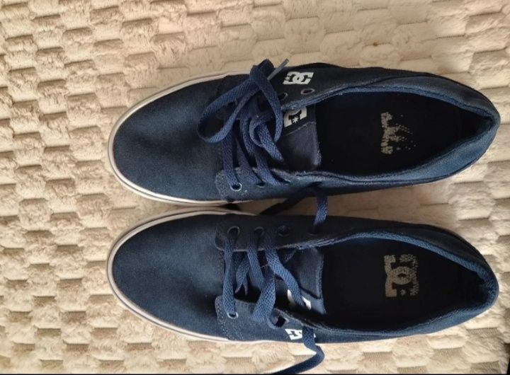 Zamszowe trampki DC Shoes r.36.5