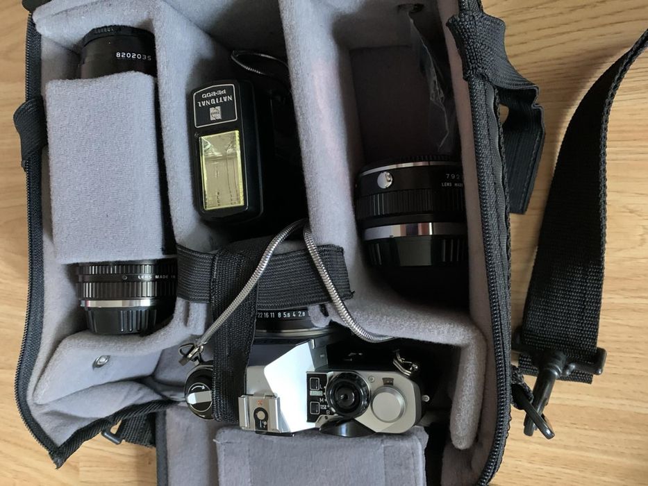 Плівковий зеркальний обьєктив фотоапарат Pentax me tokina
