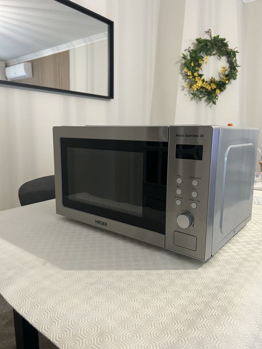 Microondas Haeger Micro Stainless 28