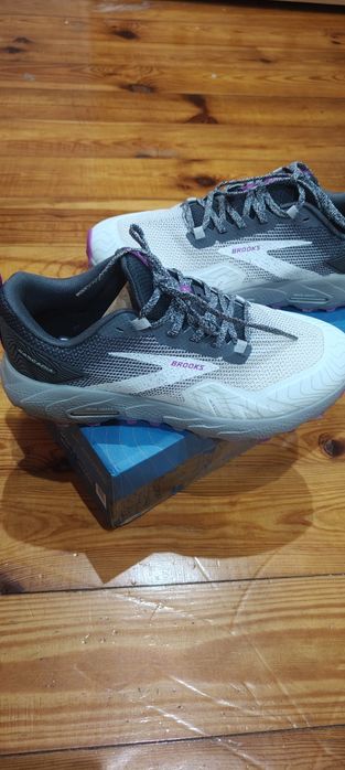 Obuwie do biegania Brooks 42