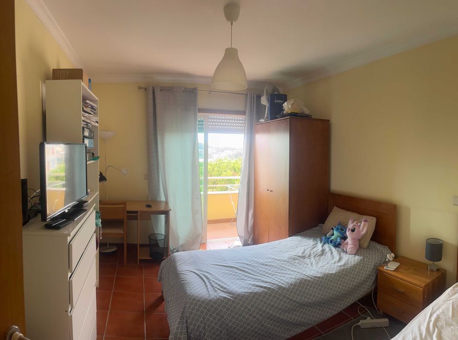 Quarto arrendamento  Mensal