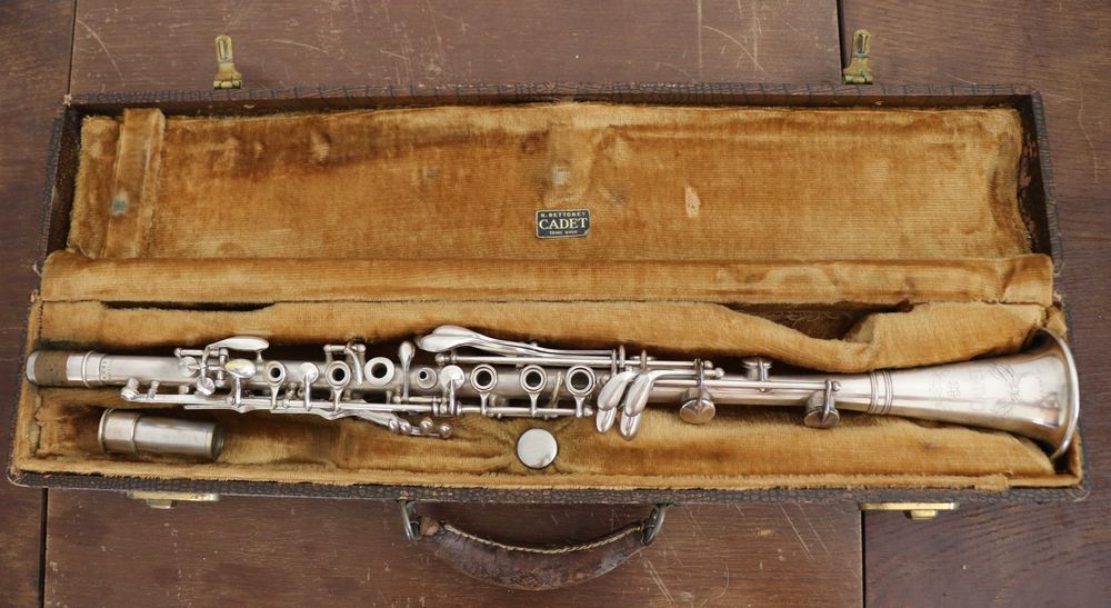 Clarinete em metal - Harry Bettoney - Cadet