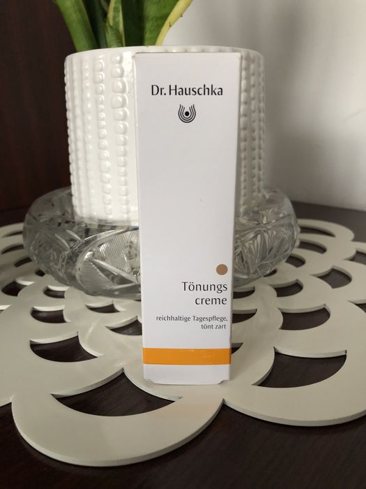 Dr.Hauschka tonujący krem na dzień 30ml