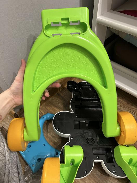 Chodzik zabawka edukacyjna pchacz zebra fisher price