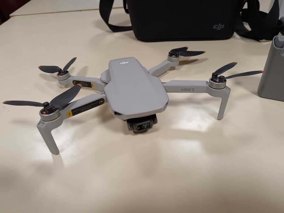 Drone dji mini2 exelente estado