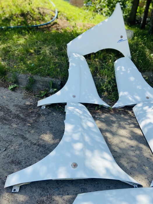 Фиат Добло Фіат Крило Крыло Крилыя Правое Праве Левое Ліве 2001-2005