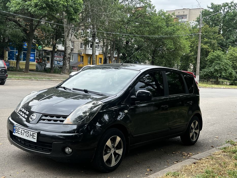 Продам Nissan Note
