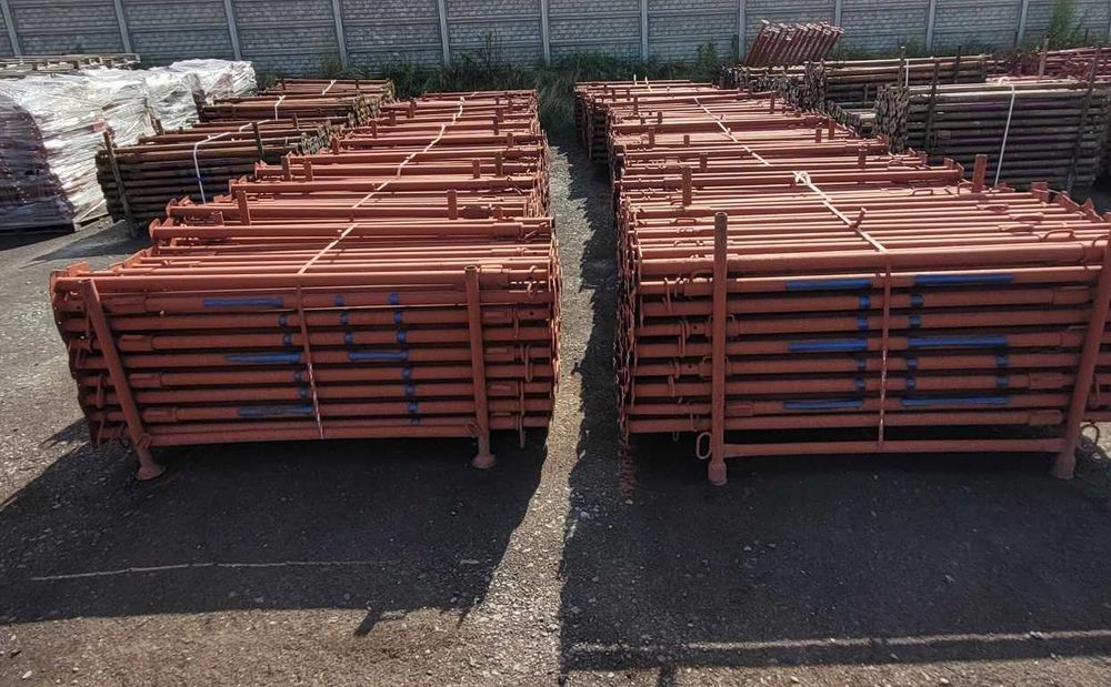 Głowica Krzyżowa Doki Trójnogi Stemple Budowlane